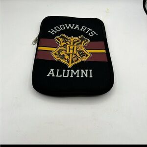 Harry Potter Hogwarts Alumni Tablet Sleeve Case Cover Zip Neoprene Black 10 inch